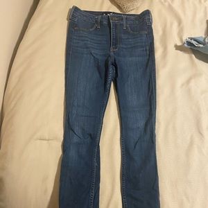 hollister high-rise dark wash jeans